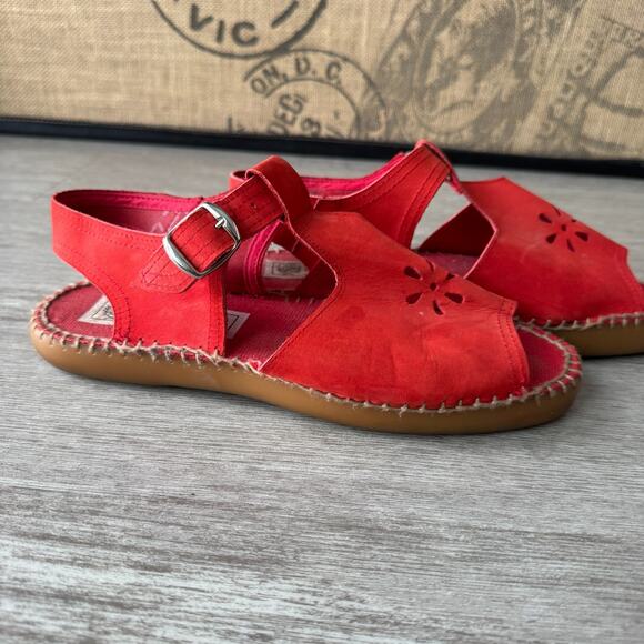 André Assous Made in France Red Suede Espadrille Sandals Women’s Size 39 / US 8 - Picture 1 of 7